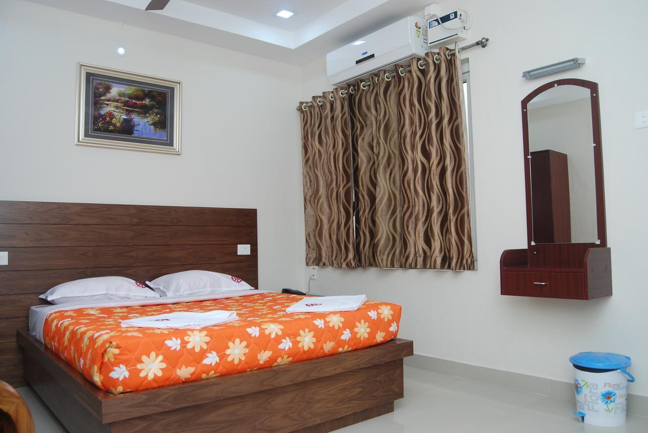 Chakraa Residency Hotel Ramanathapuram Exterior foto