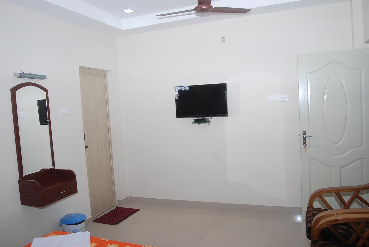 Chakraa Residency Hotel Ramanathapuram Exterior foto